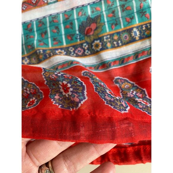 Vintage 1970s Lady Arrow Peasant Blouse, Size Small, Floral and Paisley Print - Picture 8 of 10